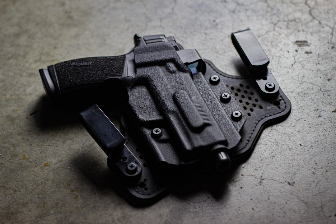 Protos Heritage for Dan Wesson - Black Arch Holsters